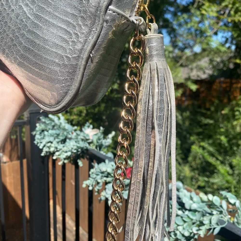 Victoria's Secret Metallic Silver Crossbody Bag - Picture 4 of 5